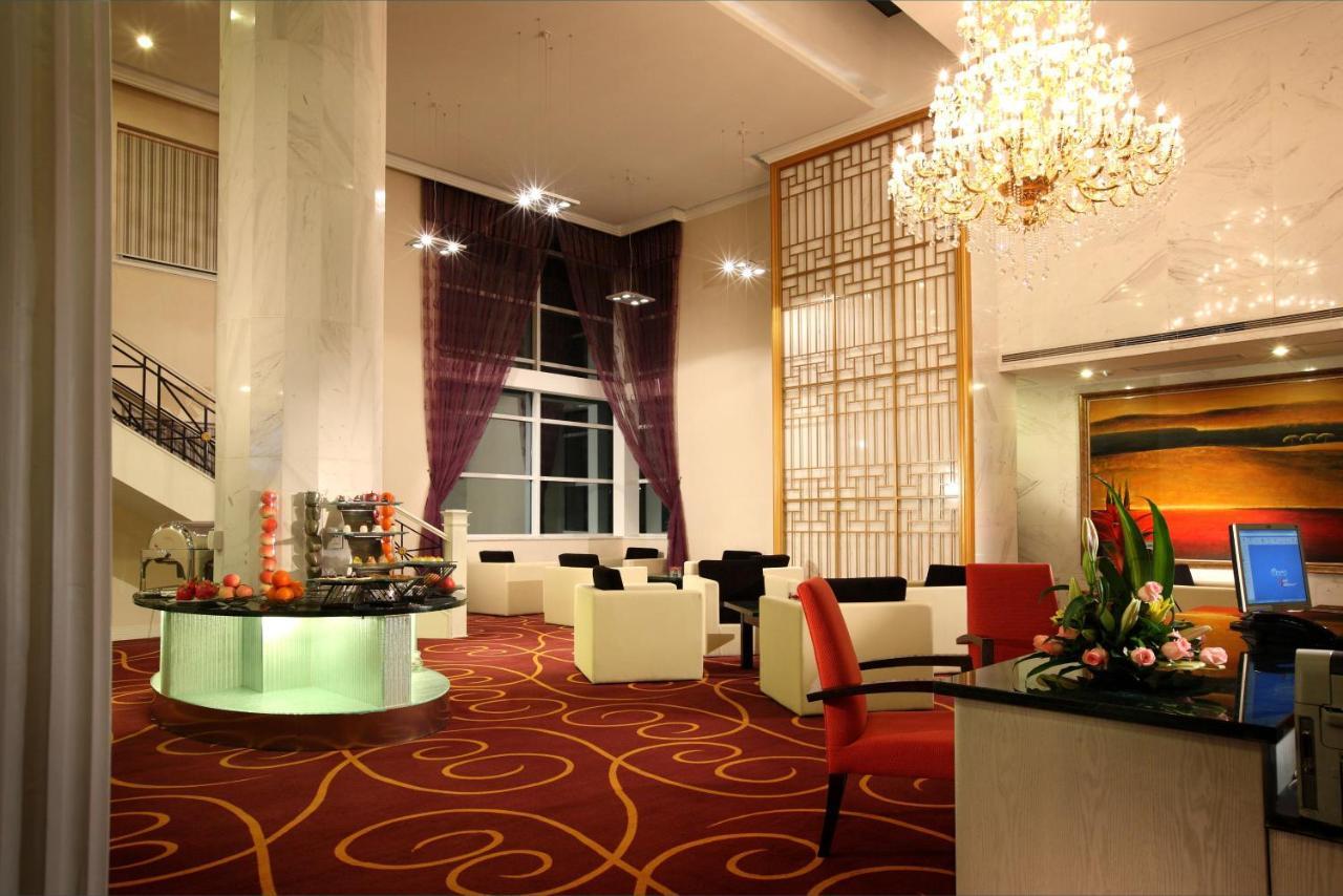 Holiday Inn Beijing Downtown Zewnętrze zdjęcie
